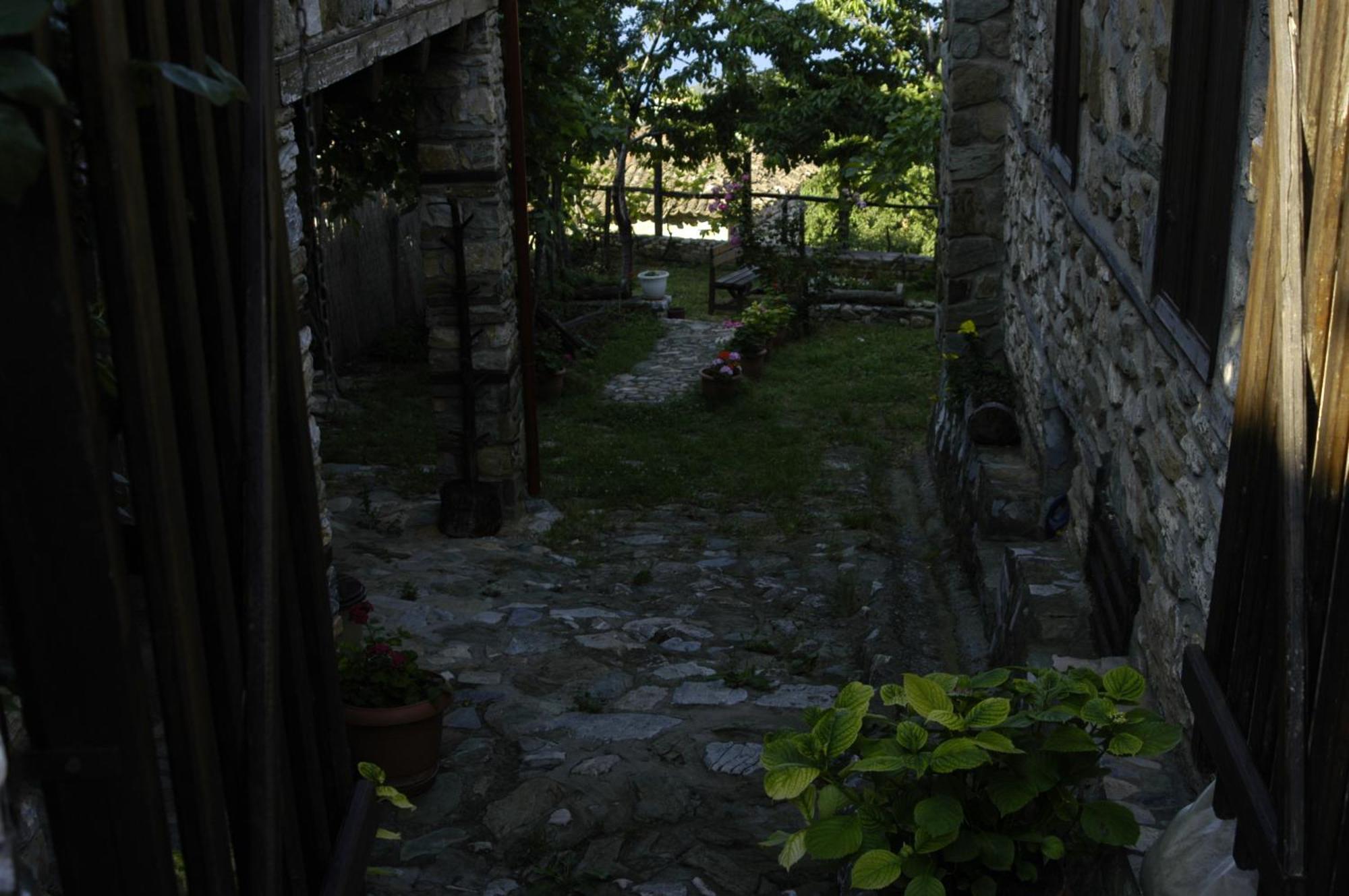 Guesthouse Klearchos Palaios Panteleimonas Buitenkant foto