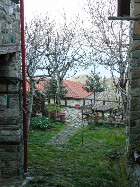 Guesthouse Klearchos Palaios Panteleimonas Buitenkant foto